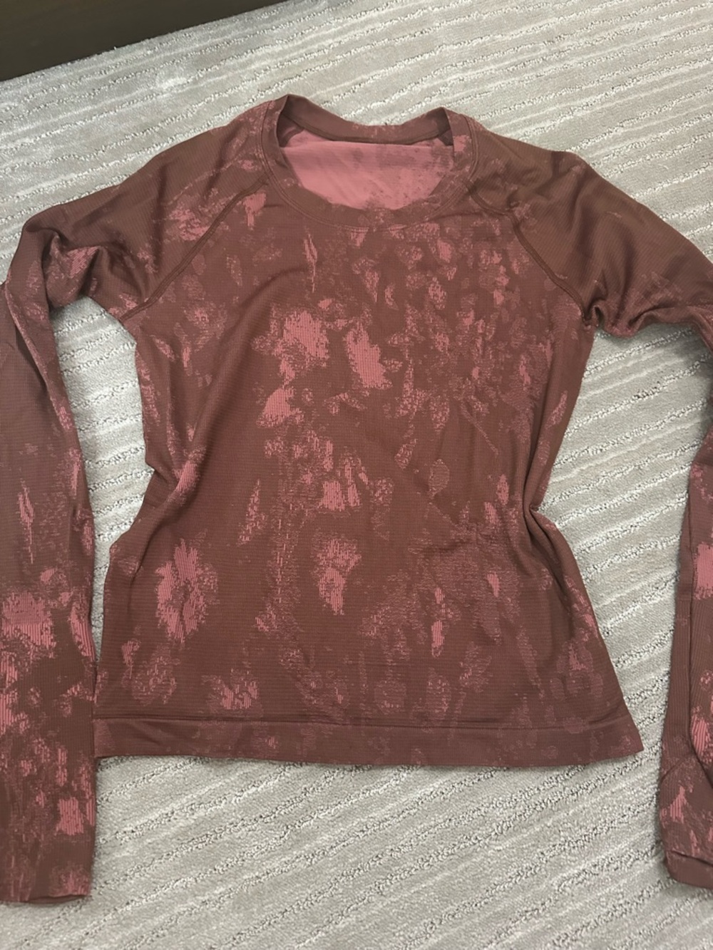 Lululemon Women's Long Sleeve Race Length Swifty Tech